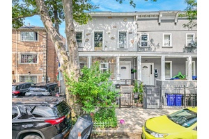This spacious property offers a fantastic opportunity for both homeowners and investors alike.