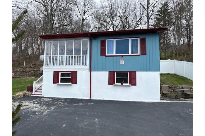 OPEN HOUSE 6/7/25  1 TO 3 PM