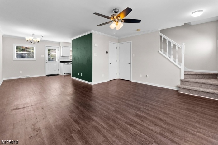 Unit 1 living/dining room