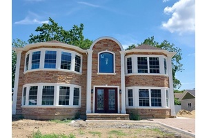 Beautiful Brand New Built Colonial Approx 3, 800 sqft on Quiet Dead End Street.