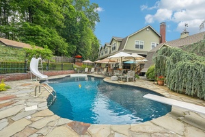 Looking for a weekend retreat or a family compound where you can entertain family and friends ?