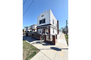 Beautifully fully renovated 3 bedroom, 2.
