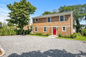 This move in ready 3 bedroom, 2.