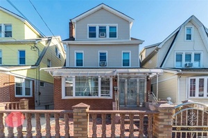 Renovated Huge 1 family, possible to convert as a Mother Daughter with a proper permit.