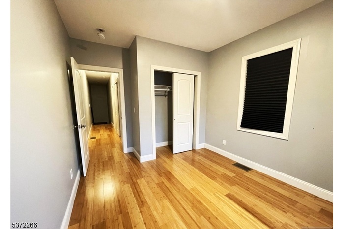 104 Yale