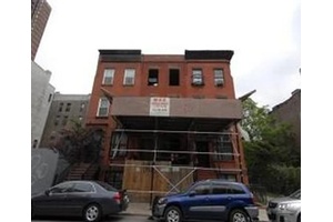 Multi Family at 159 E 121st St