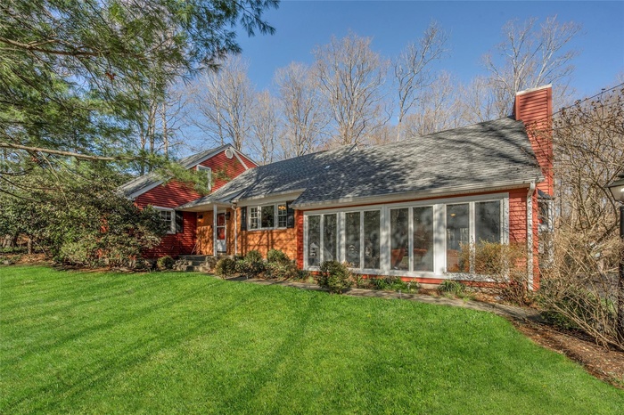 Welcome to 119 Goldens Bridge Road!