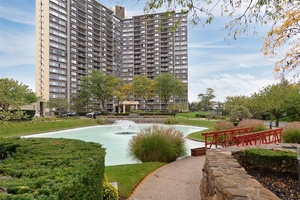 Fabulous Bay Club Gated Community.