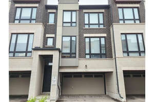 Lakeside Living in Whitby's Sought After Waterside Villas !