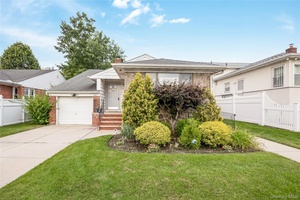 VERY UNIQUE, WONDERFUL OPPORTUNITY TO MOVE RIGHT IN THIS BEAUTIFULLY BUILT OUT LONG STANDING MEDICAL FACILITY.
