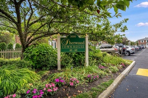 Welcome to this beautifully updated townhouse in the sought after Sherwood Townhouse community !