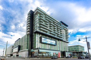 MARRIOTT SIGNATURE RESIDENCE LOCATED IN THE HEART OF DOWNTOWN MARKHAM LUXURY CONDO 2 BEDROOM WITH WEST UNOBSTRUCTED EXPOSURE.