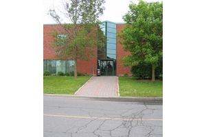 Great office lease opportunity available in Rideau Heights Industrial Park.