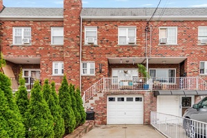 Immaculate Tri Level Brick Row Home with Finished Walkout Basement This beautifully maintained tri level brick row home offers over 1, 560 sq ft of comfortable living space, including a ...
