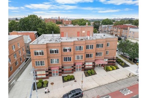 Modern 2BR Condo in Prime Flushing 421a Tax Abatement Washer Dryer In Unit Welcome to 5804 Main Street 1A, a sun drenched 2 bedroom, 1 bath condo located on the ...