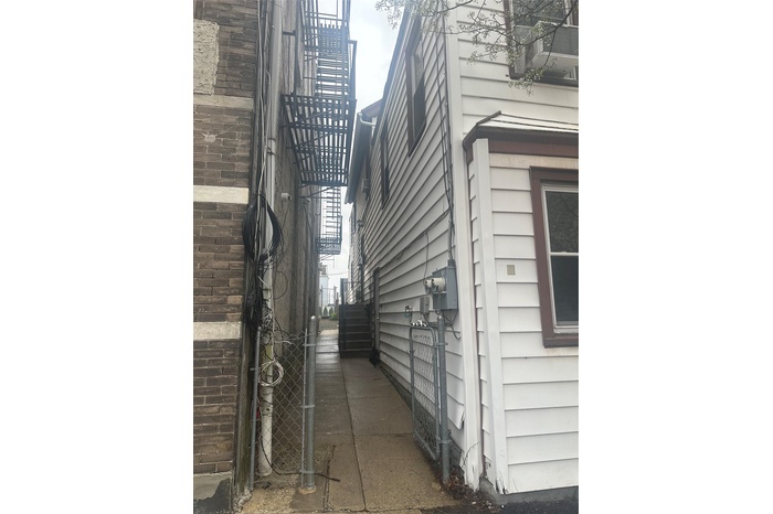 View of property exterior