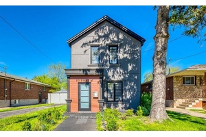 Located High on the Hamilton Mountain Area !