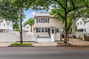 Welcome to 15511 Foch Blvd Nestled across from the Baisley Pond Park, Discover this beautifully maintained home featuring 2 spacious levels of living space.