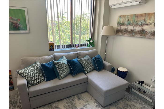 Living area with a wall mounted AC