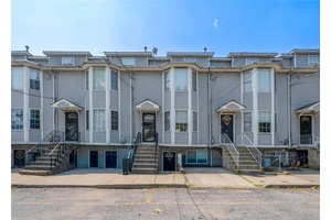 Welcome to 19 Laguna Lane, Staten Island !