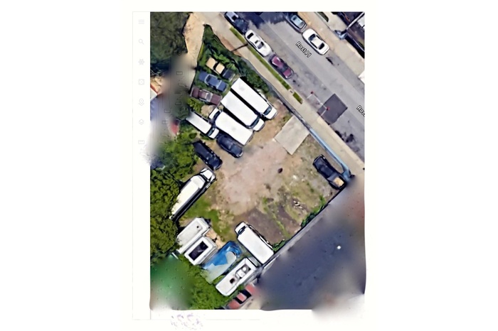 Aerial map of property and surrounding area