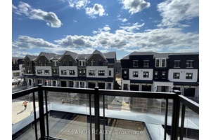 Brand new townhouse in Mississaugas Heartland.