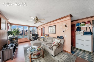 Welcome to this stunning A line residence on the 27th floor, located in the highly sought after Hunters Point section of Long Island City, Queens, NY.