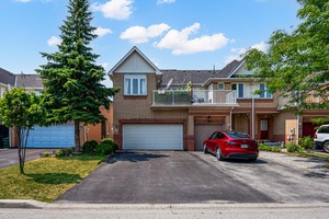 Beautifully Renovated Tridel Townhome Excellent Location End Unit Like A Semi Spacious Open Concept Layout.