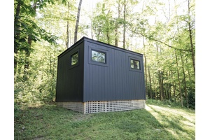 Your Private Waterfall Retreat New Cabin Backing State Forest Discover unparalleled tranquility at this newly built, top quality cabin.