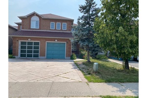 LOCATION LOCATION LOCATION Elegant 3 Bedroom Home with Finished Basement Prime Brampton Location.