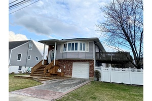 Exceptional Hi Ranch with space for Everyone.