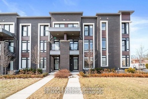 Beautiful and Functional Townhouse In Heart Of Woodbridge !