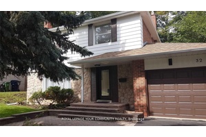 Elegant, bright and fully renovated home situated on a quiet, child safe cul de sac, offering a seamless blend of comfort and modern style.
