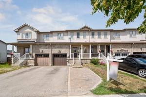 This move in ready townhome, built in 2011, boasts 1, 486 sqft of sleek, modern living designed for today's lifestyle.