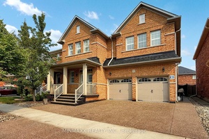 Absolutely Stunning ! Greenpark Built Over 3000 Sq Ft Popular Sherwood 5 Extra Wide 43' And Deep Lot Model Executive Detached Home W Great Floor Plan Offering 4 Brs Full ...