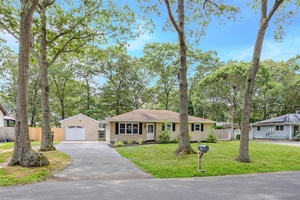 Charming updated 3 bedroom 1 bathroom Ranch.
