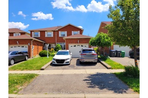 Client Remarks Freehold End Unit Townhome Like Semi Detached One of The Most Desirable Locations of Brampton South.