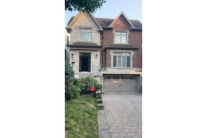 Great opportunity to live in a wonderful 4 bedroom Family home in the most sought after streets near Avenue Road, this stunning Georgian inspired home offers timeless elegance, superior craftsmanship, ...