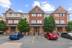 Welcome to easy living in this beautifully maintained 2 bedroom, 2 bathroom condo, perfectly located close to all the amenities Barrhaven has to offer.