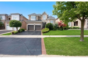 Welcome to 40 Barberry Cres.