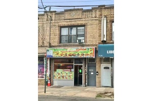 Mix use building for sale Prime Located in Richmond Hill.