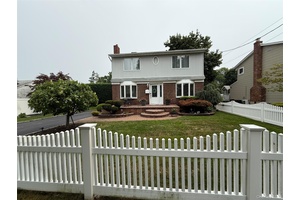 A Rare Find.... ! This Charming, Updated, 3 Bedroom, 2 Full Bath Boasts an Open Floor Plan with A Chef s Eat in Kitchen, Living Room amp ; Dining Room.