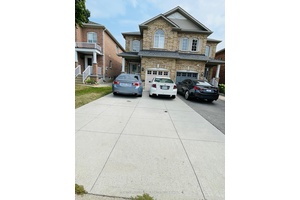 Absolute Amazing Property for first time home buyers or investor !