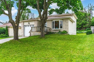 UPDATED amp ; MOVE IN READY BACKSPLIT IN A PRIME NORTH END LOCATION !