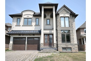 Stunning Fabulous Custom Built Executive Home Only 7 Years old with Smooth Ceilings, With 5 Bedrooms Den and 5Bathrooms in the Heart of Oakville, Prime Location Close to Top Rated ...