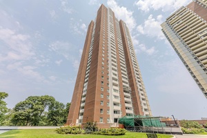 Large bright 2 Br, 1 Wr unit with enclosed Balcony in high demand area.
