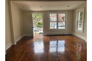 Lovely single family in Baychester area of the Bronx.