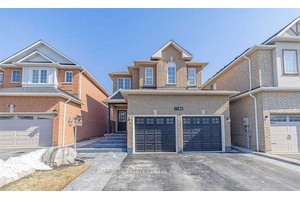 Charming 3 Bedroom Detached Home for Rent in Meadowvale Village, Mississauga !