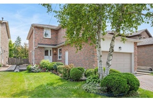 Beautiful executive detached house with double car garage, a finished basement with a large family room, office and a laundry room.