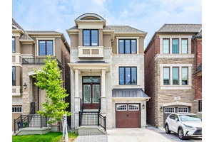 Stunning Bright Luxury Detached House Built By Mattamy Homes In The Heart Of North York.